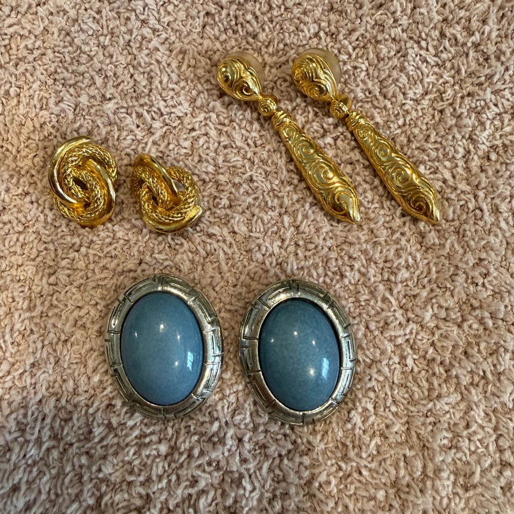 Vintage earrings lot